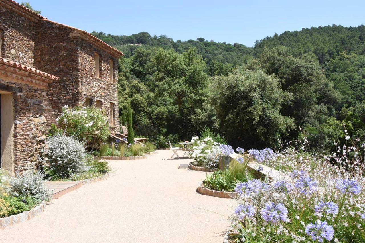 Chambres D'Hotes Le Pontillaou La Garde-Freinet Extérieur photo